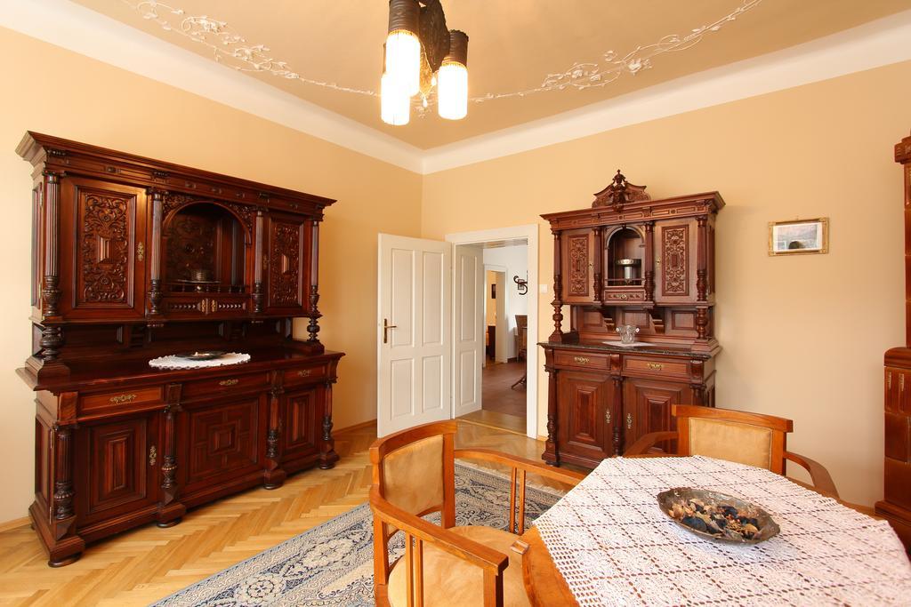 Penzion Jelen Vranov nad Dyjí Habitación foto